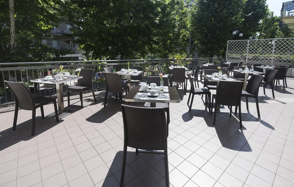 Club Meeting Hotel ريميني المظهر الخارجي الصورة